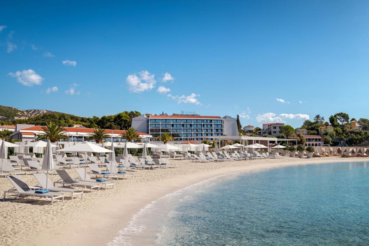 Imperial Valamar Collection Hotel Rab Town Exterior foto